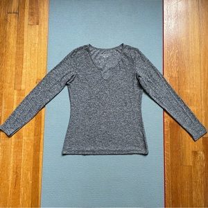 Beyond Yoga Keep it Lightweight and Easy Pullover